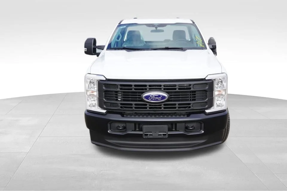 2026 Ford F-250 Super Duty XL - Photo 8