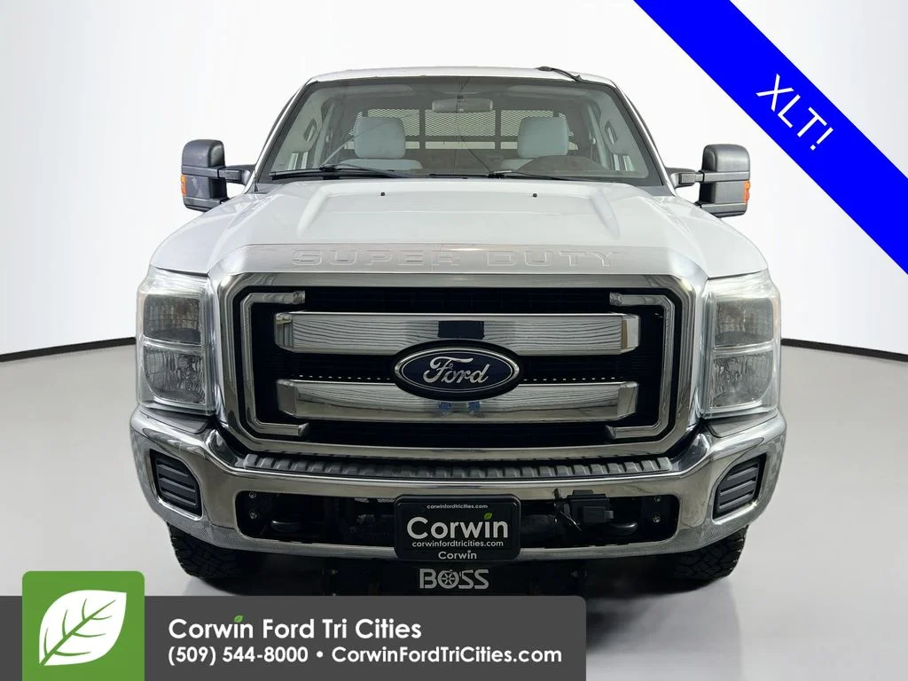 Used 2012 Oxford White Ford XLT image 4