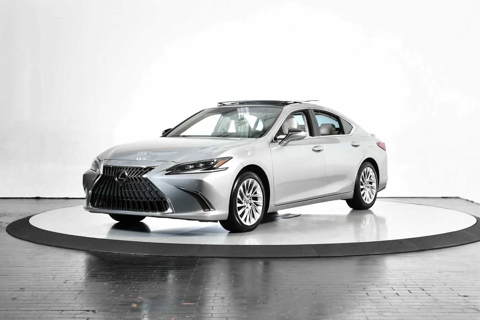 2022 Lexus ES 350 350 Ultra Luxury's photo