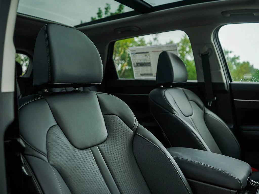 New 2026 Aurora Black Pearl Kia EX AWD image 12
