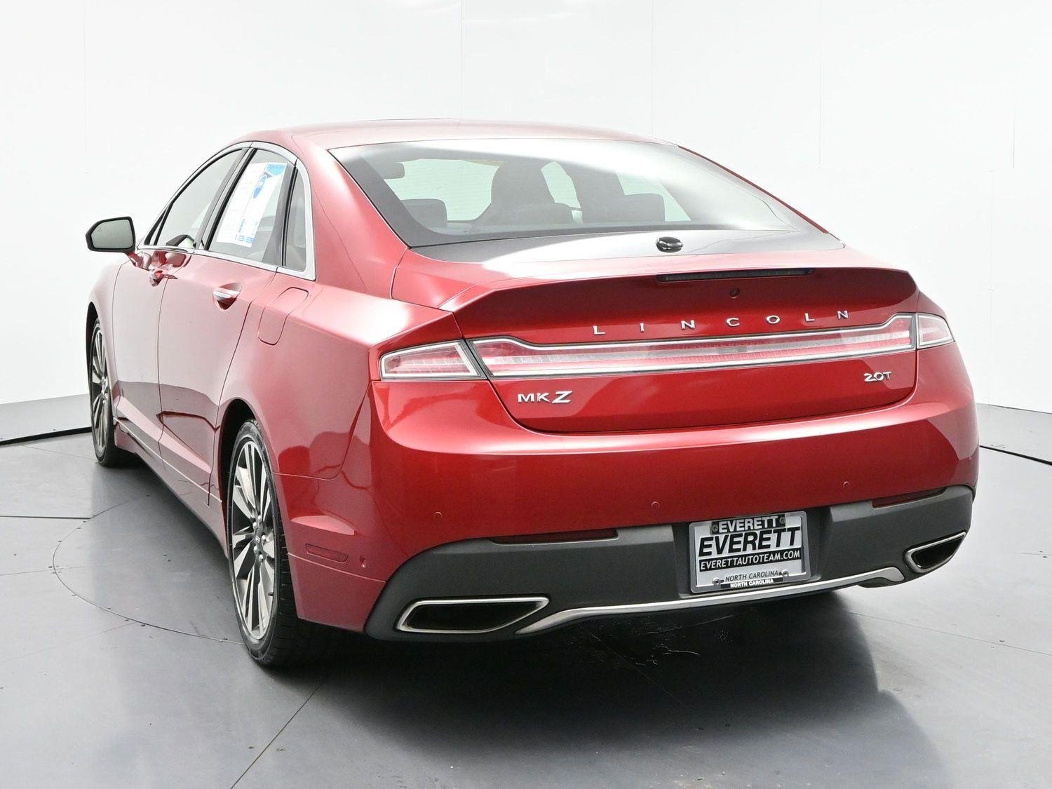 Used 2020 Red Carpet Metallic Tinted Clearcoat Lincoln Reserve image 5