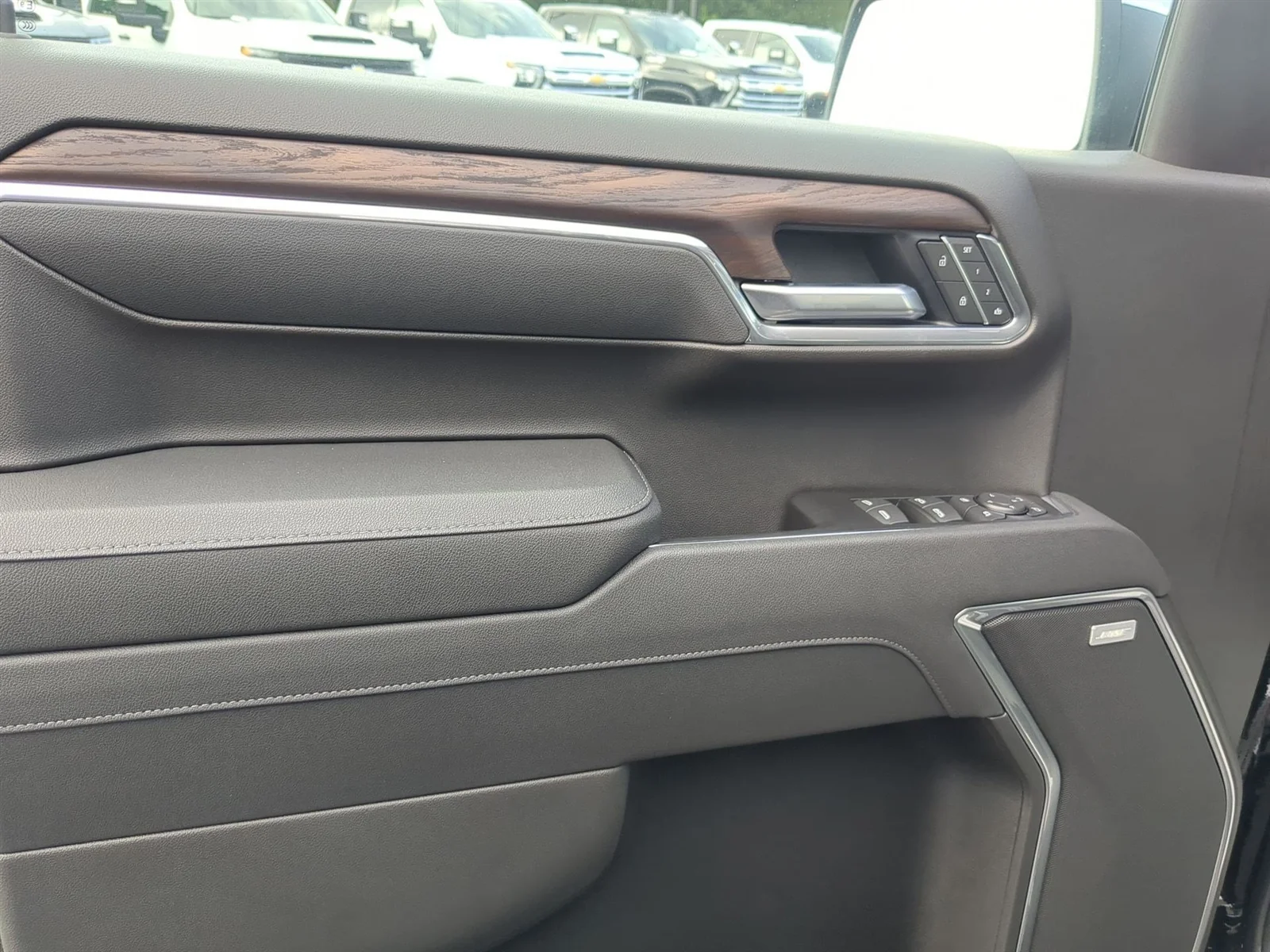 New 2026 Onyx Black GMC SLT image 46