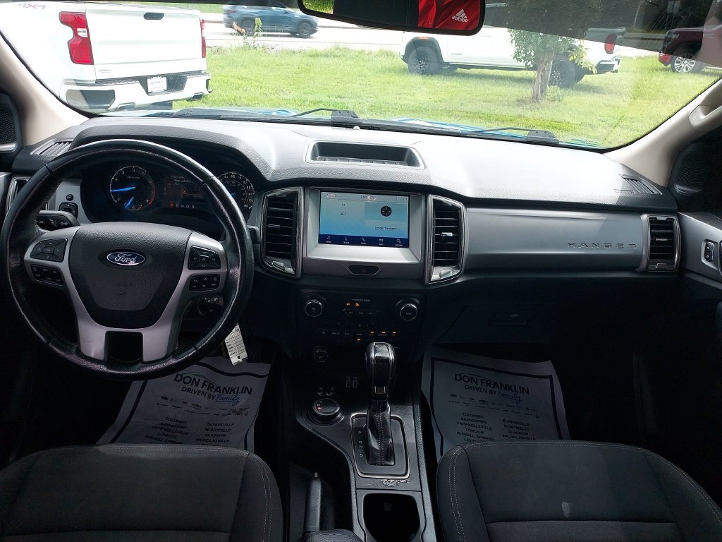 Used 2021 Blue Ford XLT image 15
