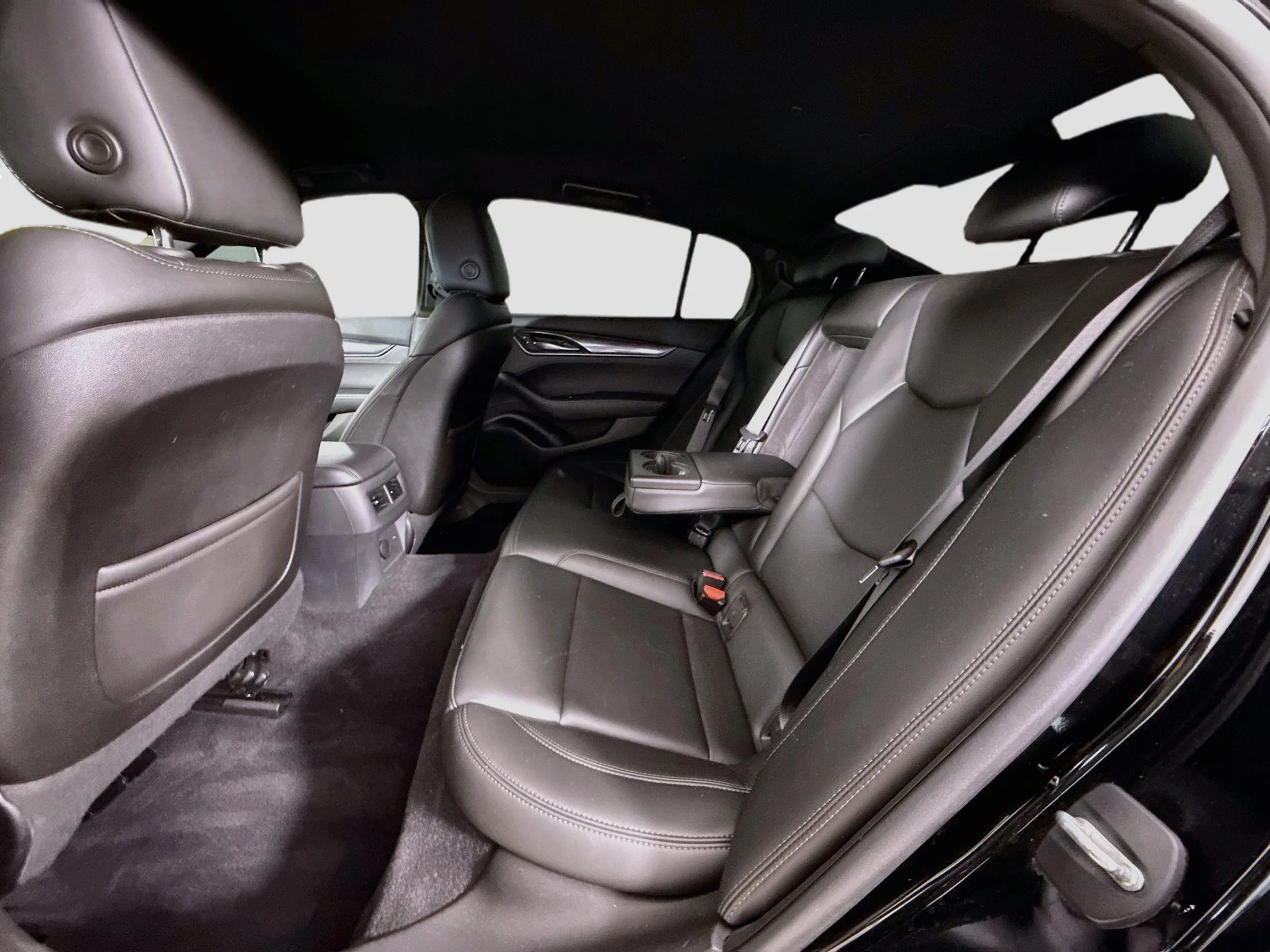 Used 2020 BLACK RAVEN Cadillac Luxury image 25