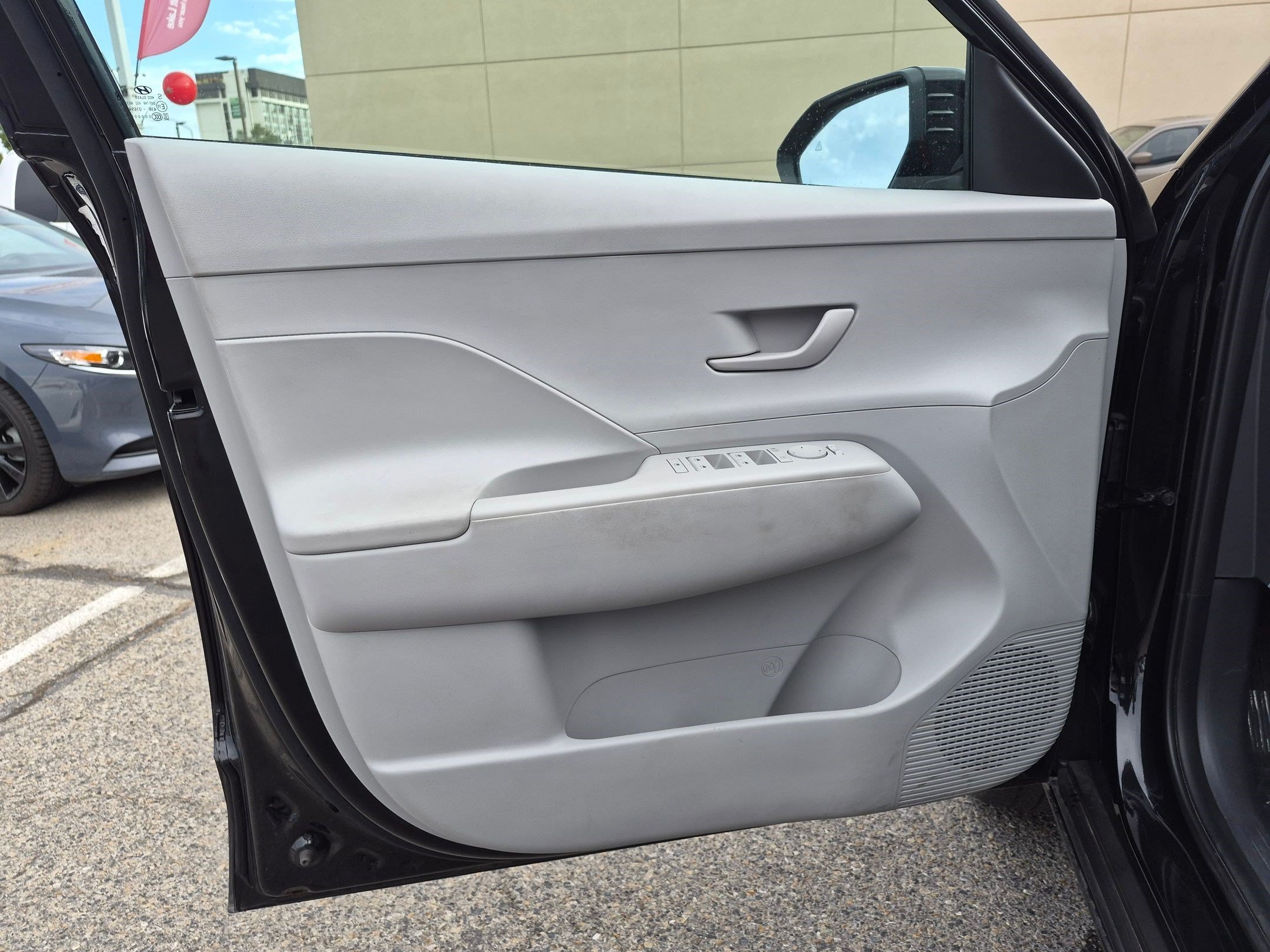 Used 2024 Abyss Black Pearl Hyundai SEL image 15