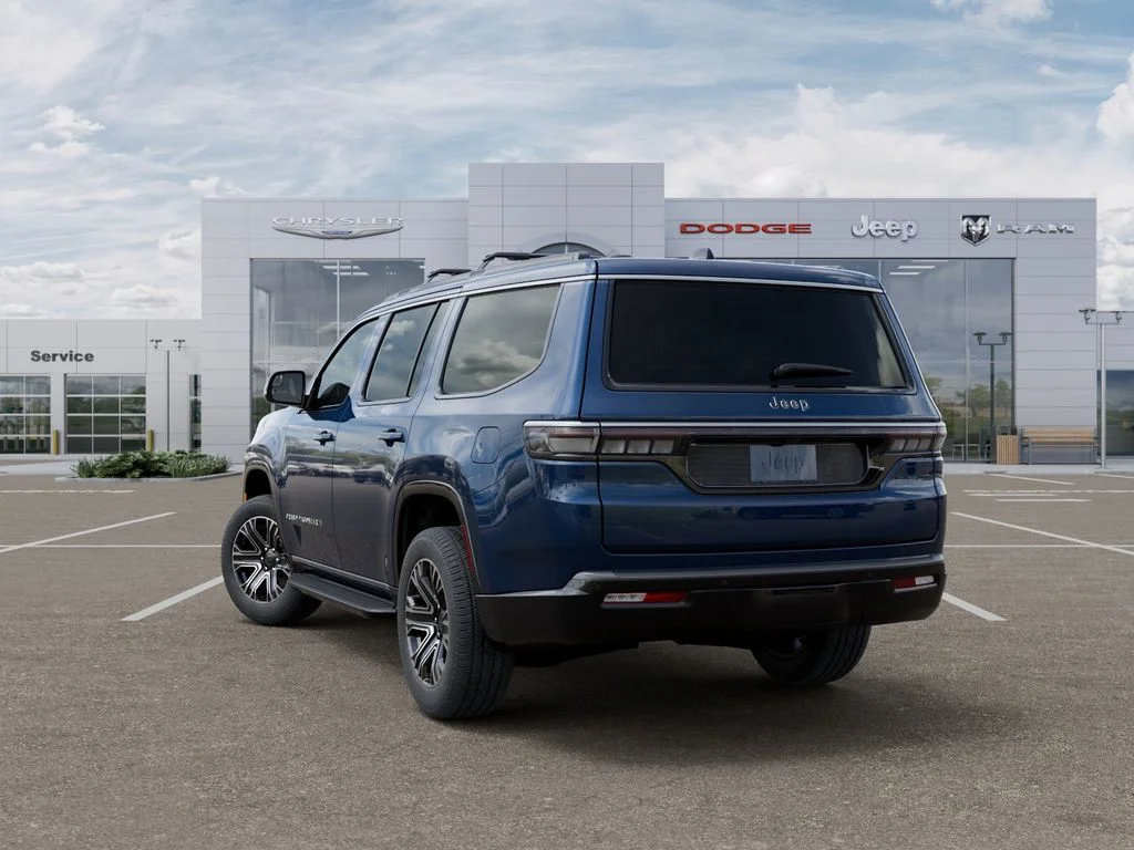 New 2026 Fathom Blue Pearl-Coat Exterior Paint (Late Availability) Jeep  image 3