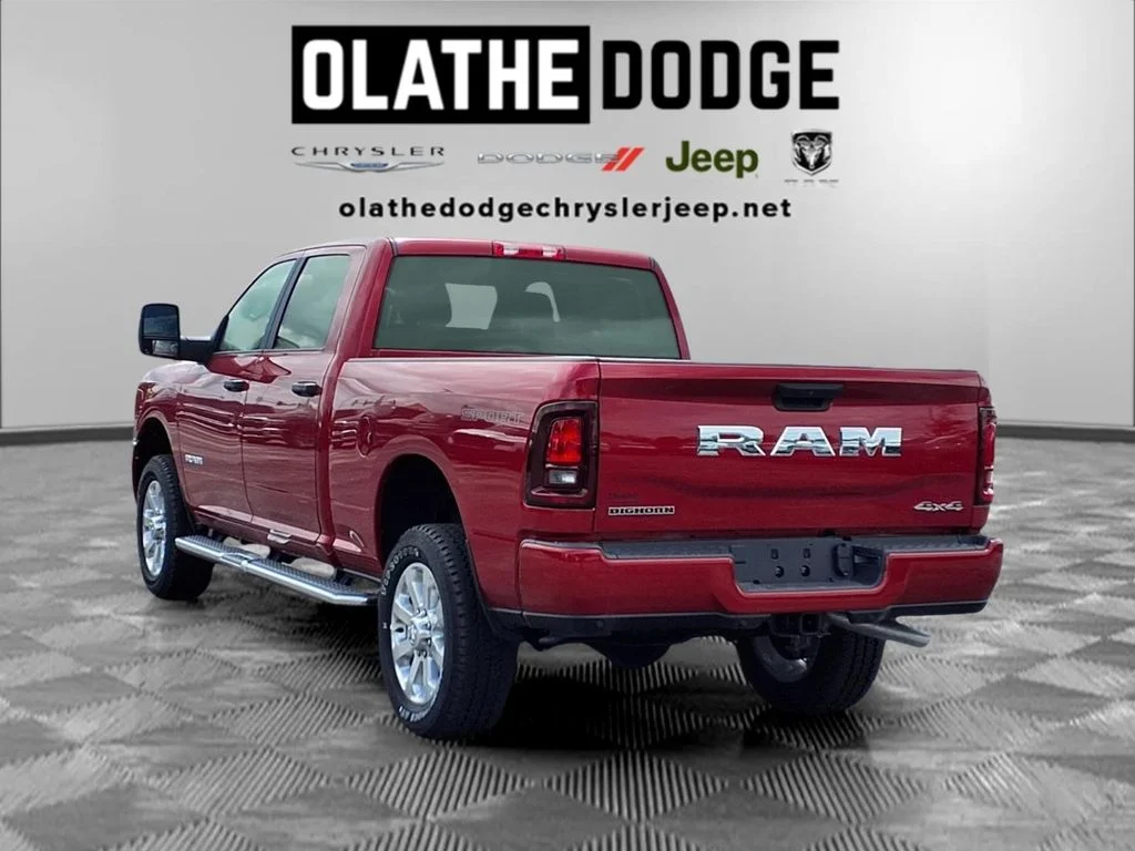 New 2026 Molten Red Pearl-Coat Exterior Paint RAM Big Horn image 3