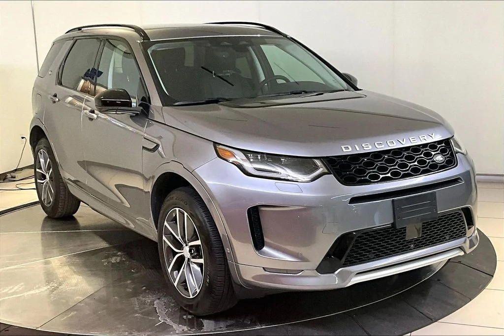 Used 2025 Gray Land Rover S image 10