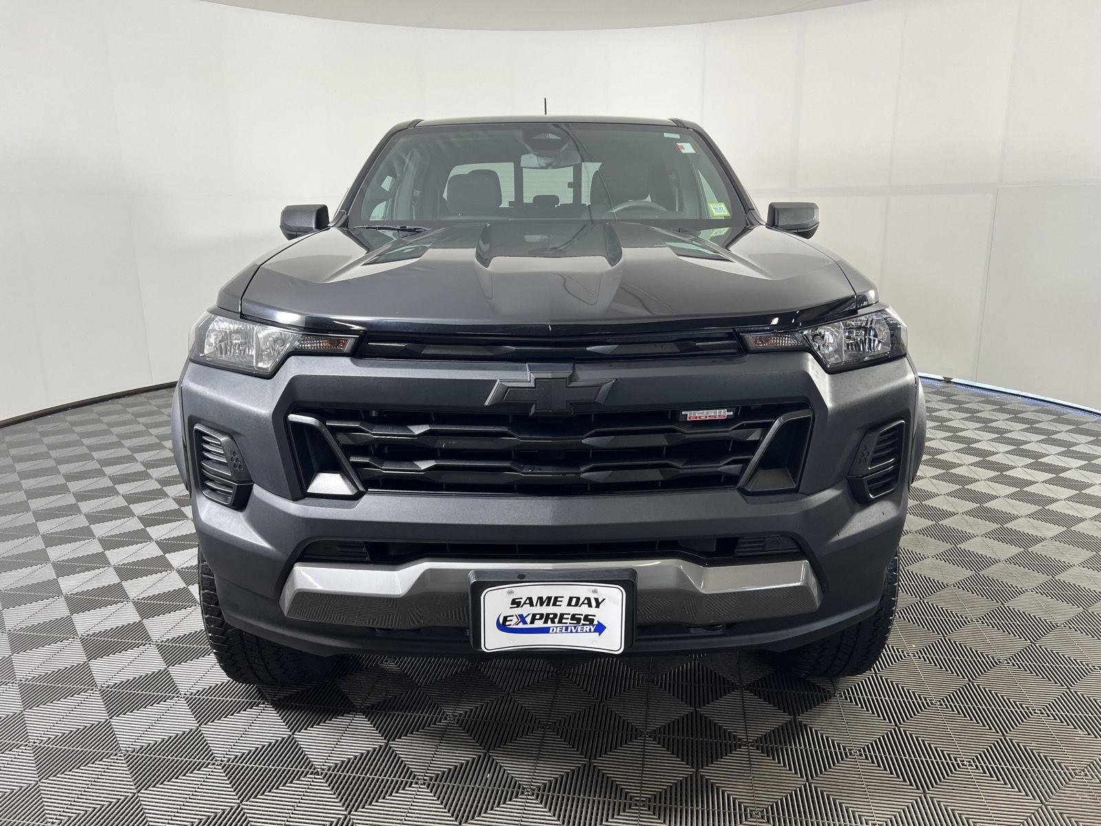 Used 2023 Black Chevrolet 4WD Trail Boss image 28