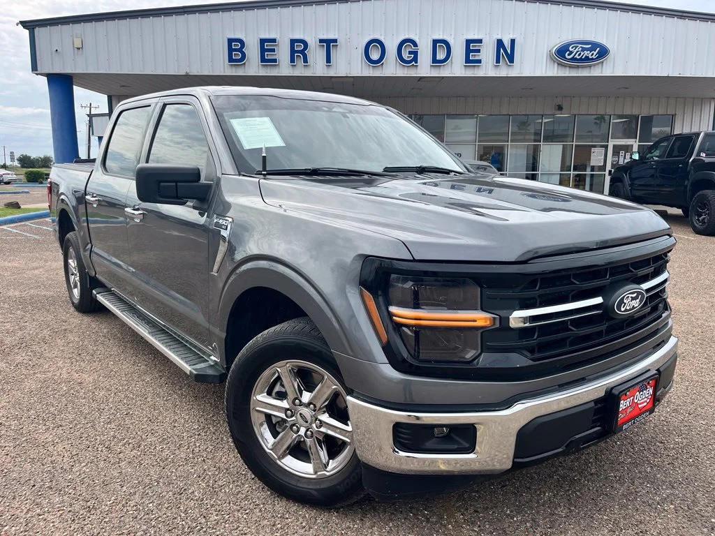 Used 2025 Gray Ford XLT image 1
