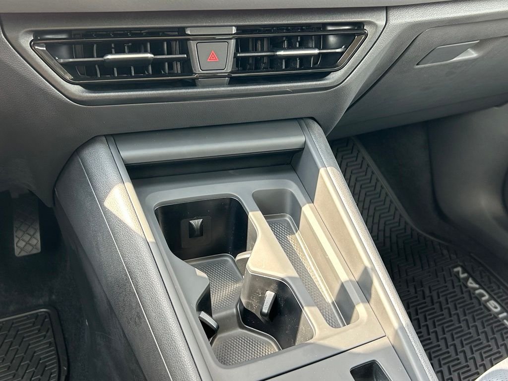 New 2026 White Volkswagen SE image 32