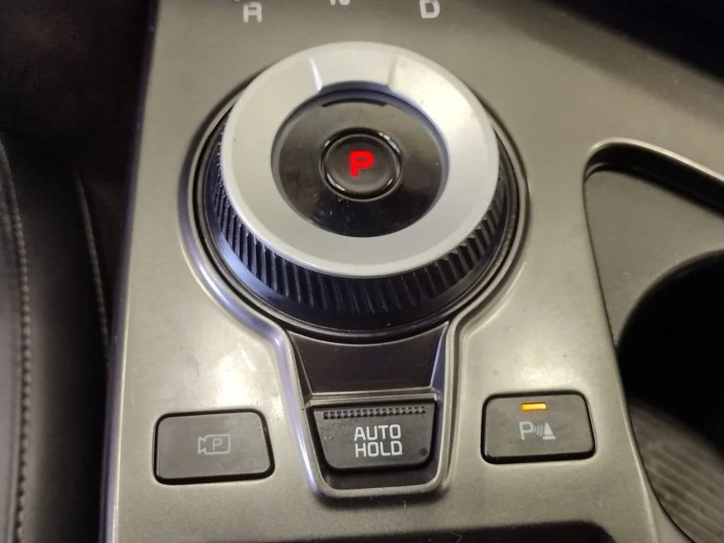Used 2024 Gray Kia Light image 33