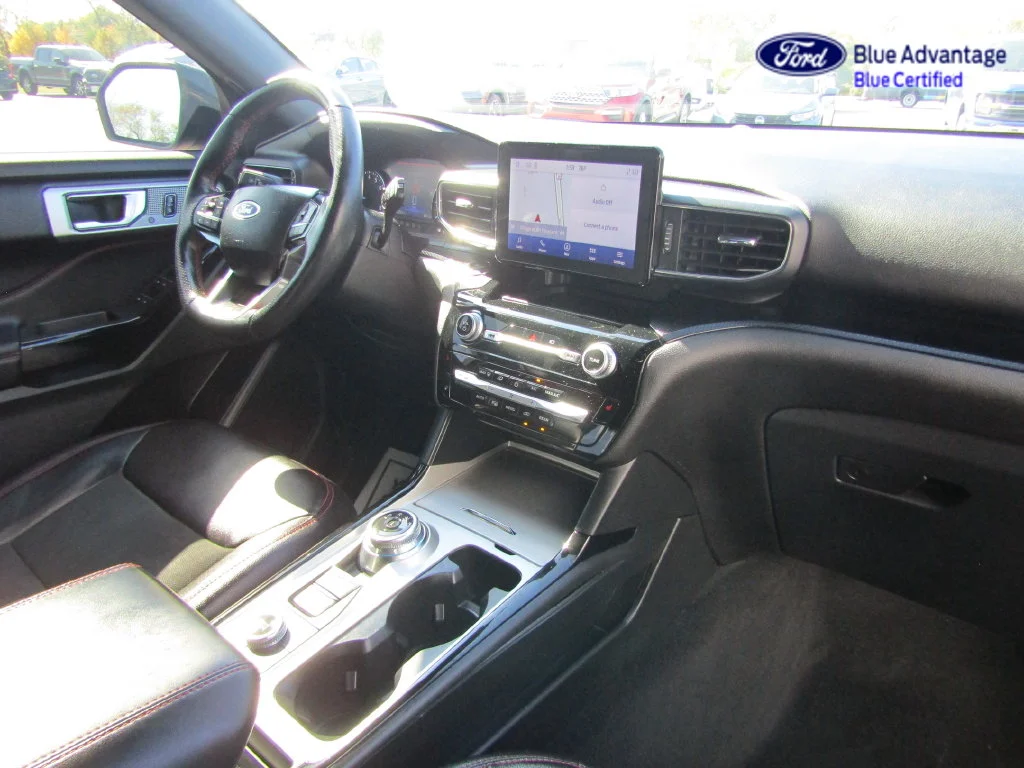 Certified Used 2022 Agate Black Metallic Ford ST-Line image 40