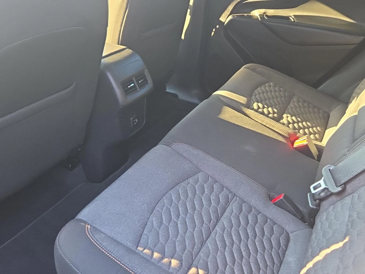 Used 2019 MOSAIC BLACK METALLIC Chevrolet LT image 19