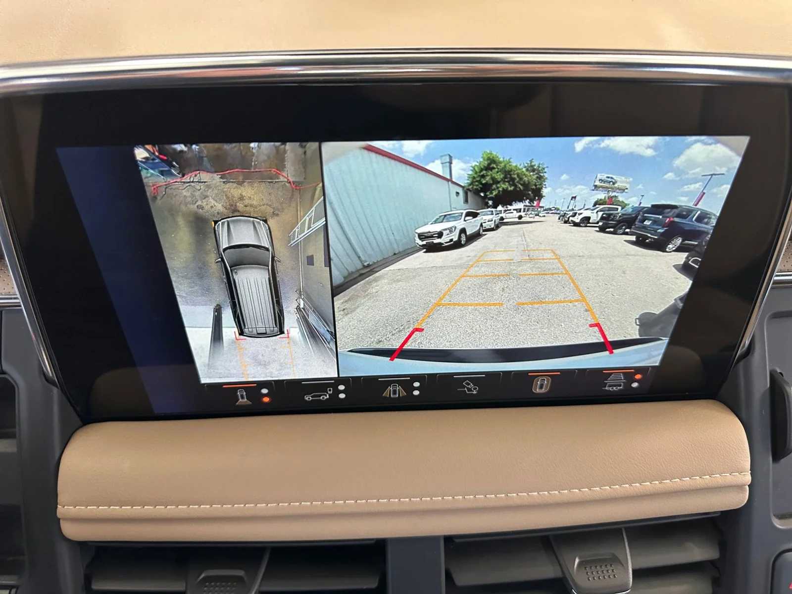 Used 2023 Iridescent Pearl Tricoat Chevrolet Premier image 15