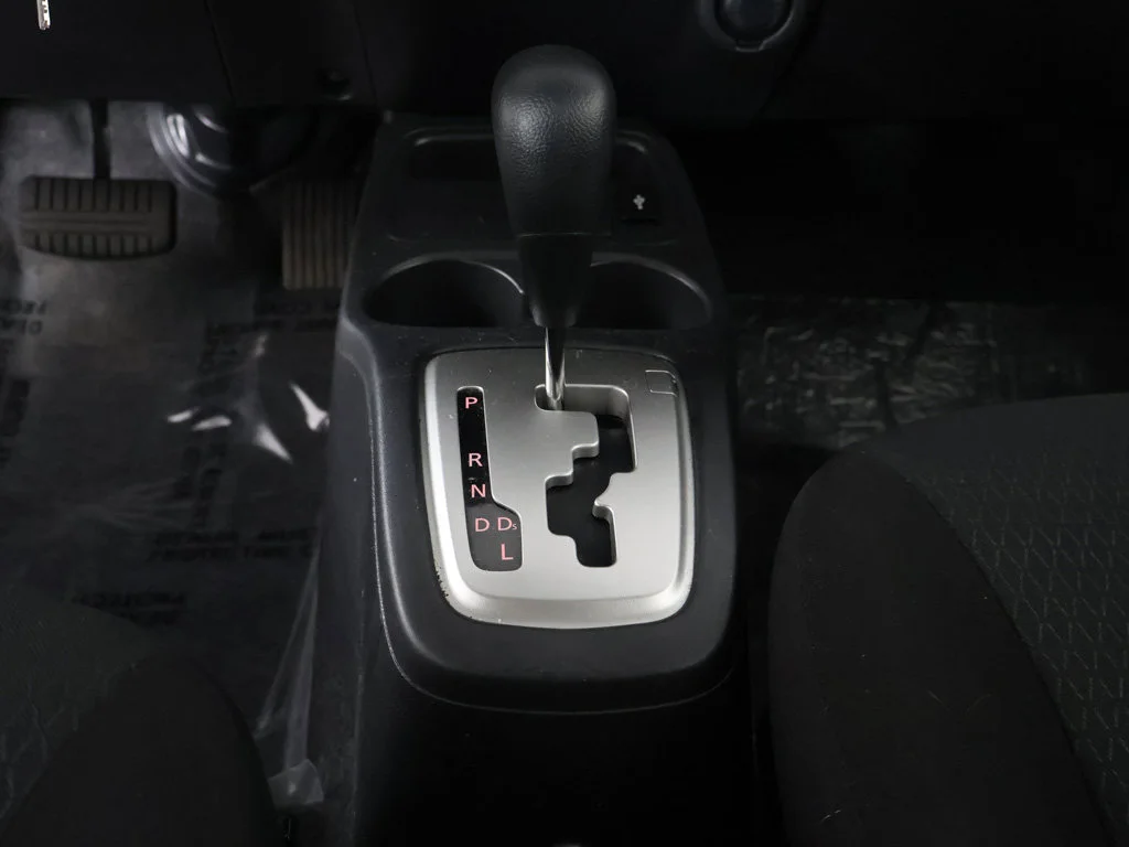 Used 2024 Red Mitsubishi LE image 40