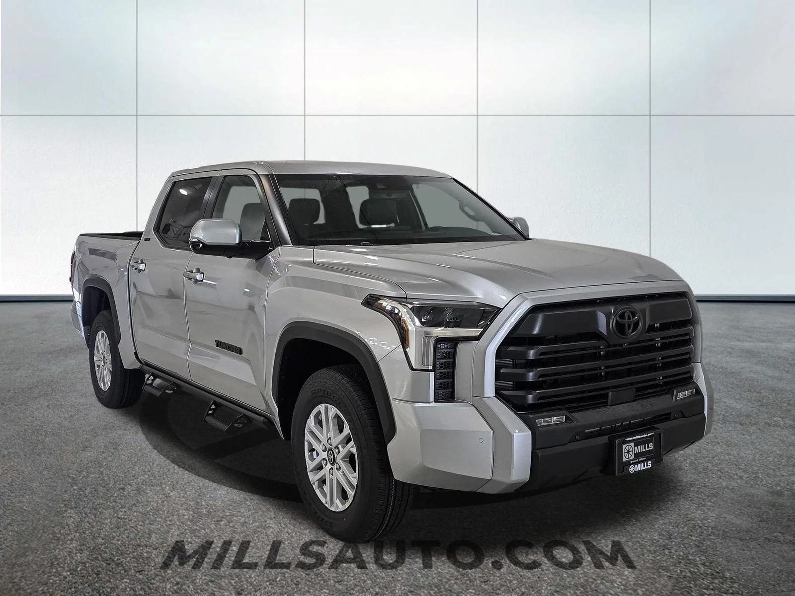 New 2026 Silver Toyota SR5 image 10