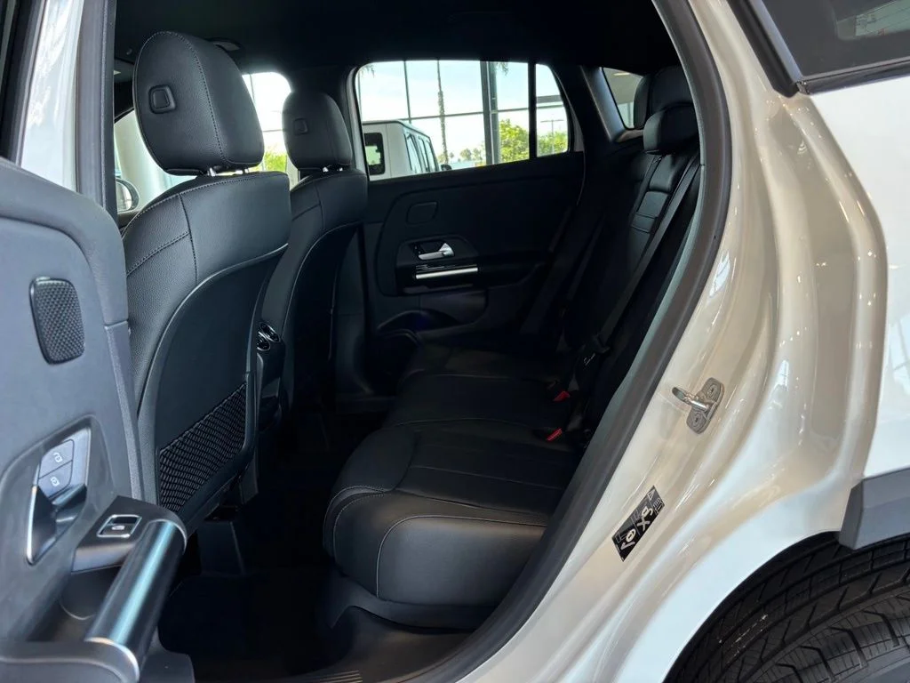 Used 2026 White Mercedes-Benz GLA 250 image 27