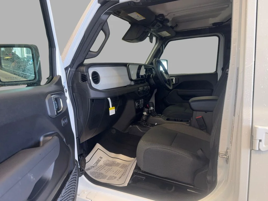 New 2026 Bright White Clearcoat Jeep Sport RHD image 11