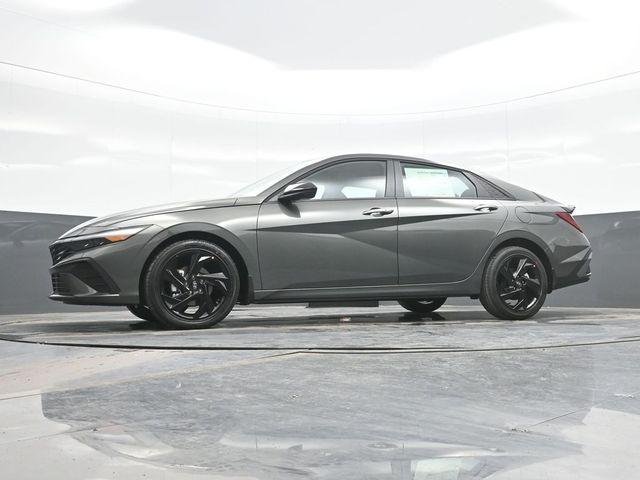 New 2026 Gray Hyundai SEL Sport image 21