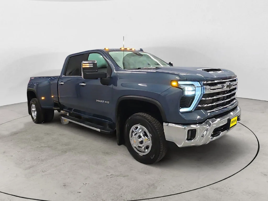 Used 2025 Lakeshore Blue Metallic Chevrolet LTZ DRW image 5