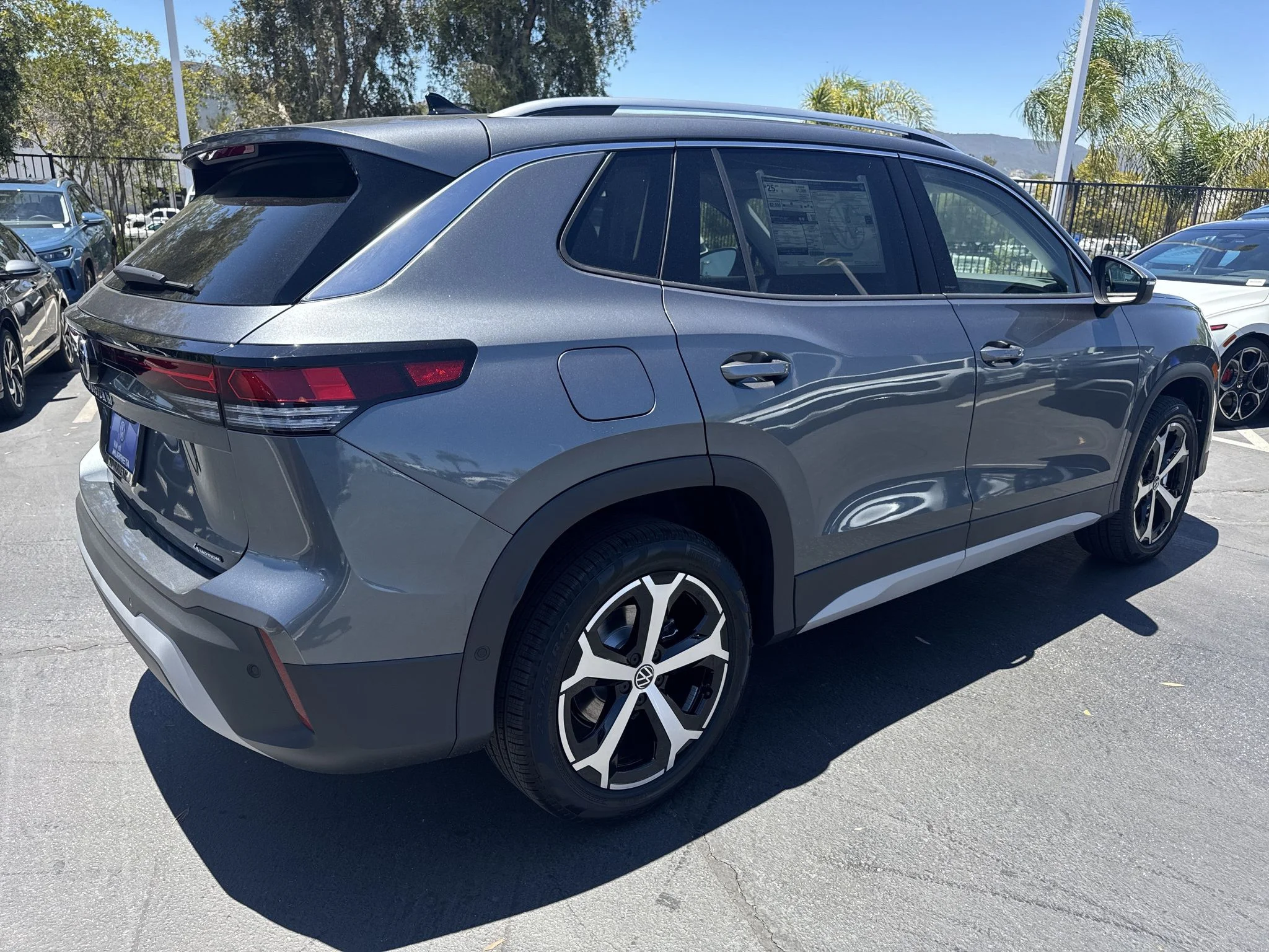 New 2026 Platinum Gray Metallic Volkswagen SE image 7