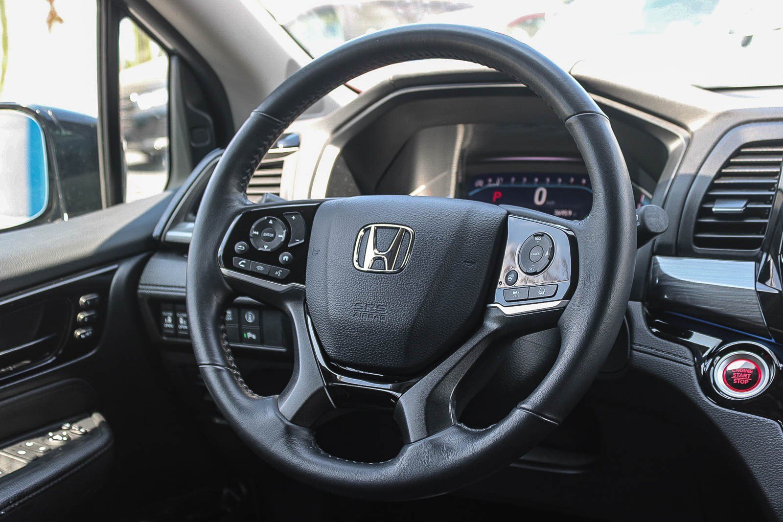 2023 Honda Odyssey Elite - Photo 15