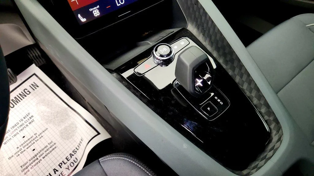 Used 2024 Midnight Metallic Polestar Long Range Dual Motor image 16