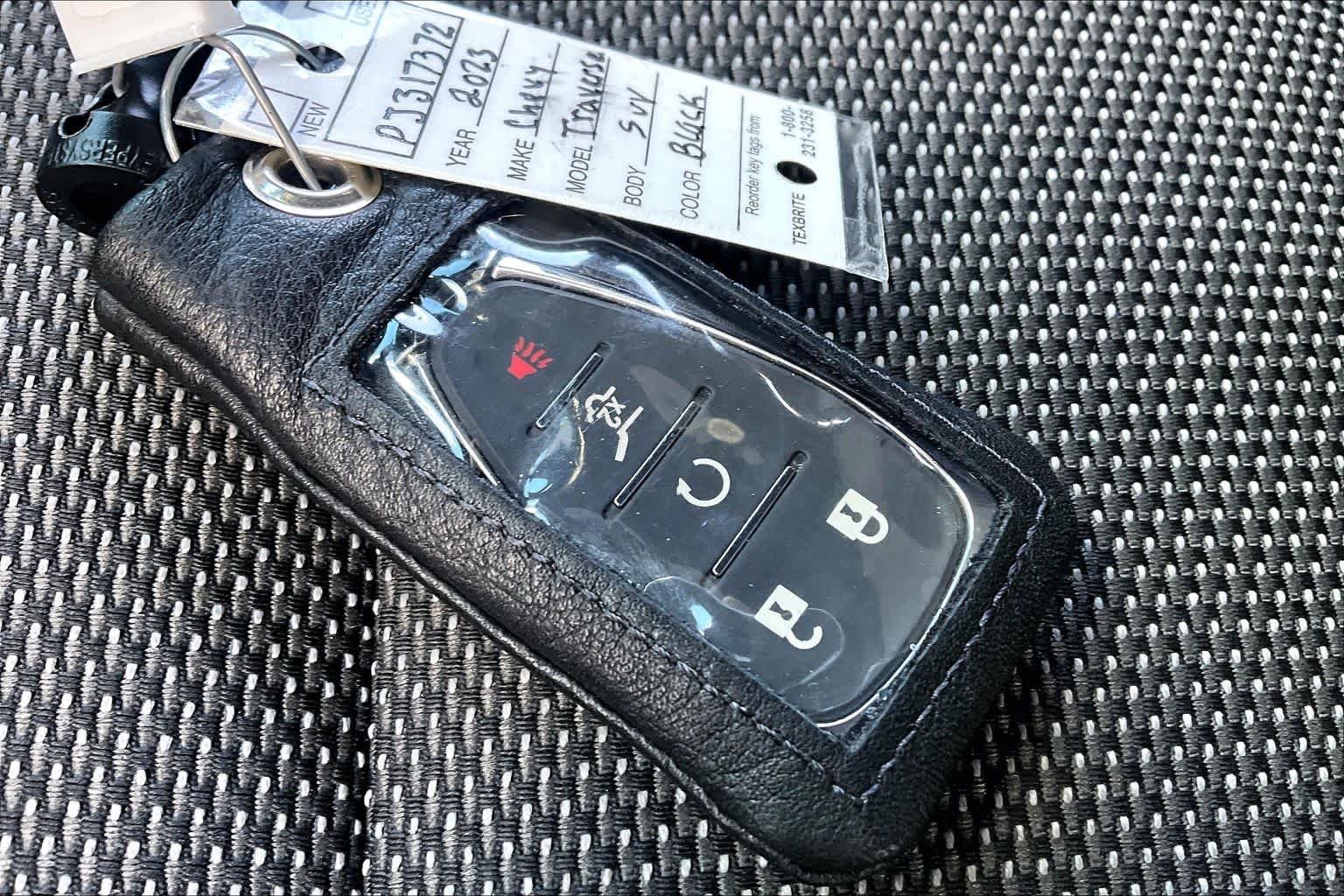 Used 2023 Mosaic Black Metallic Chevrolet LT Cloth image 15