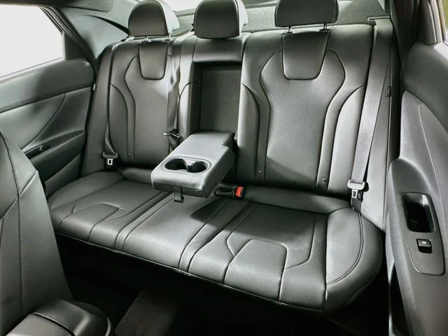 New 2026 Hyundai ELANTRA SEL Sport