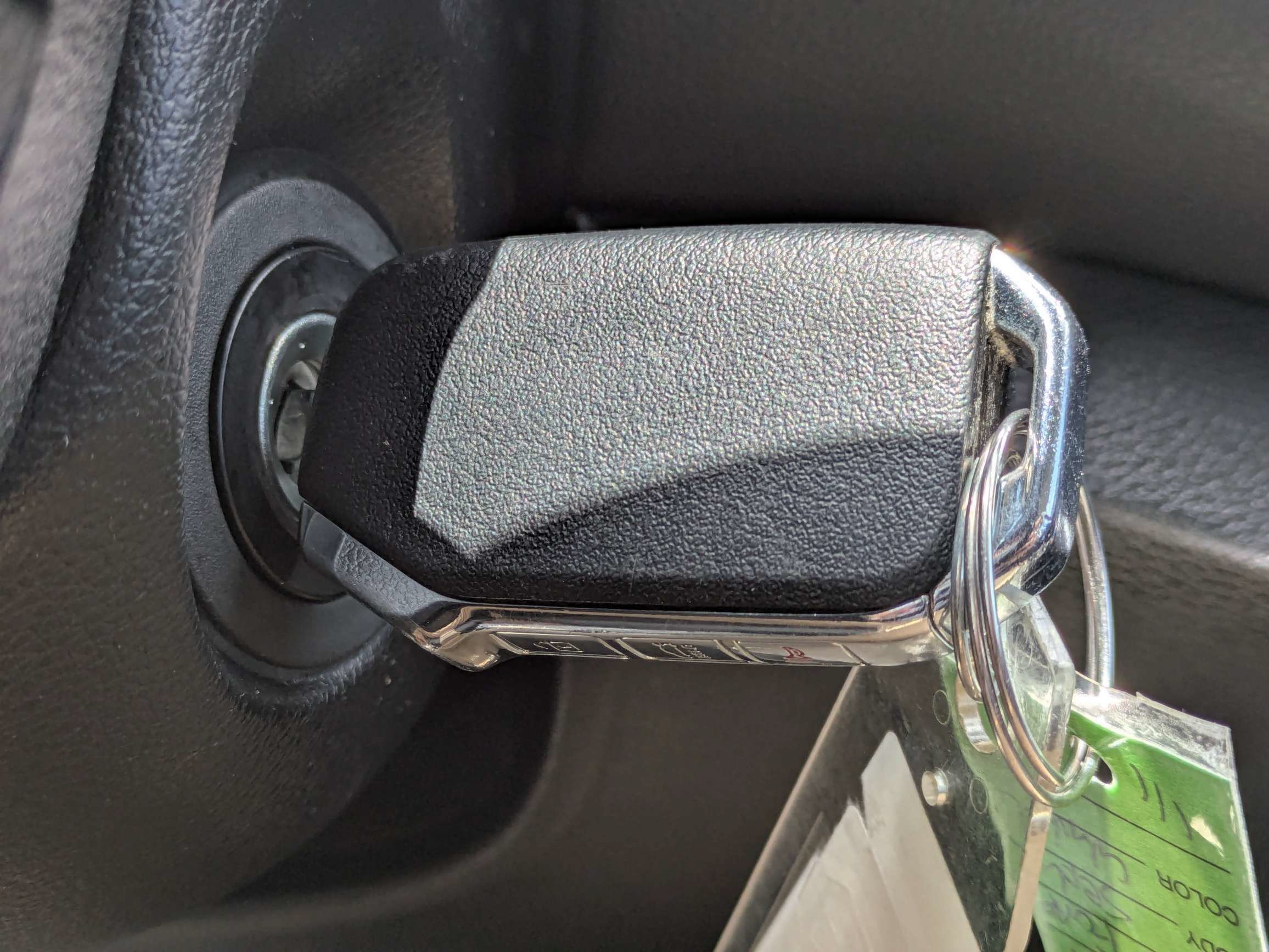 Certified Used 2024 Snow White Pearl Kia LXS image 32