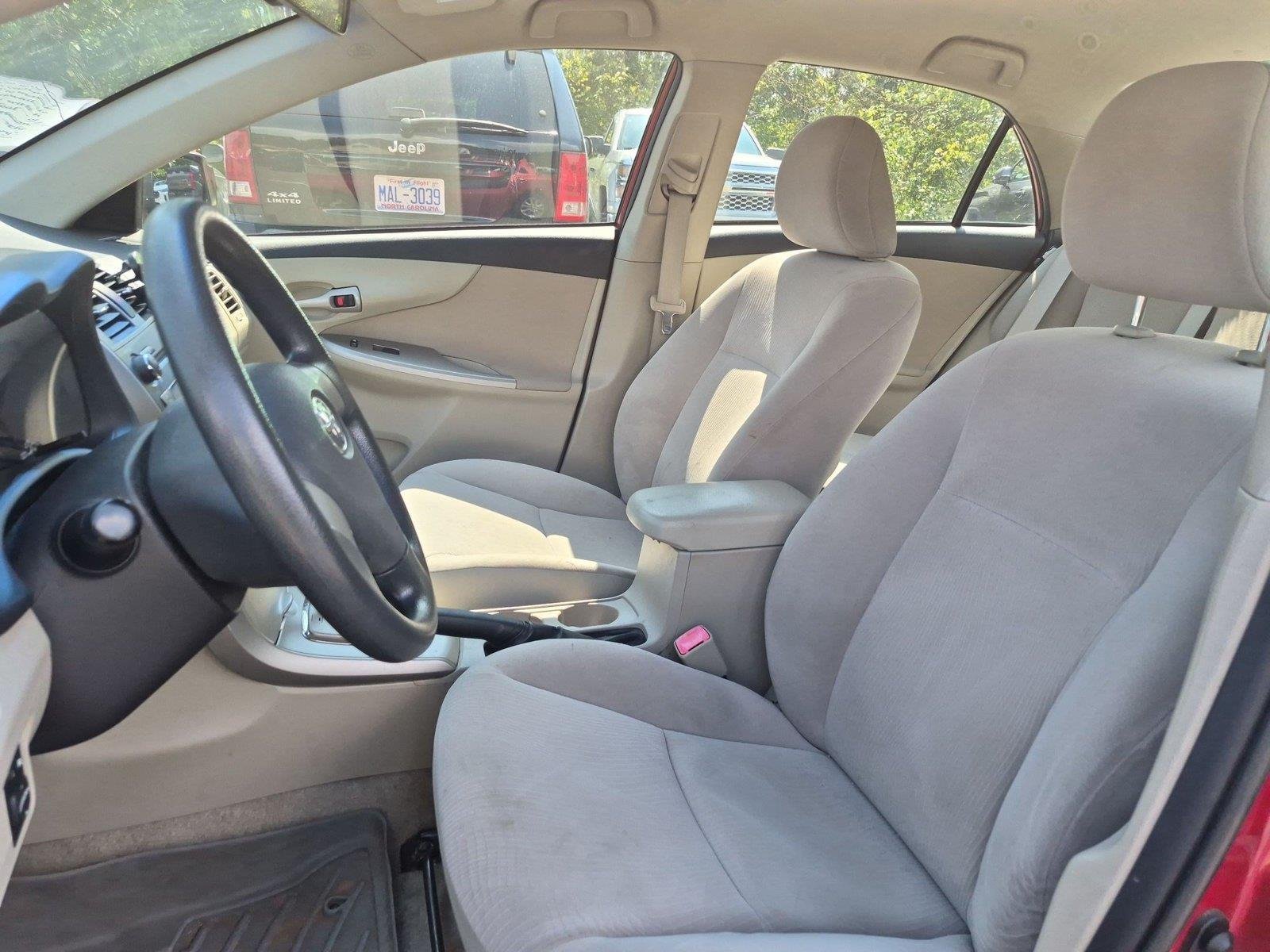 Used 2011 Barcelona Red Metallic Toyota LE image 17