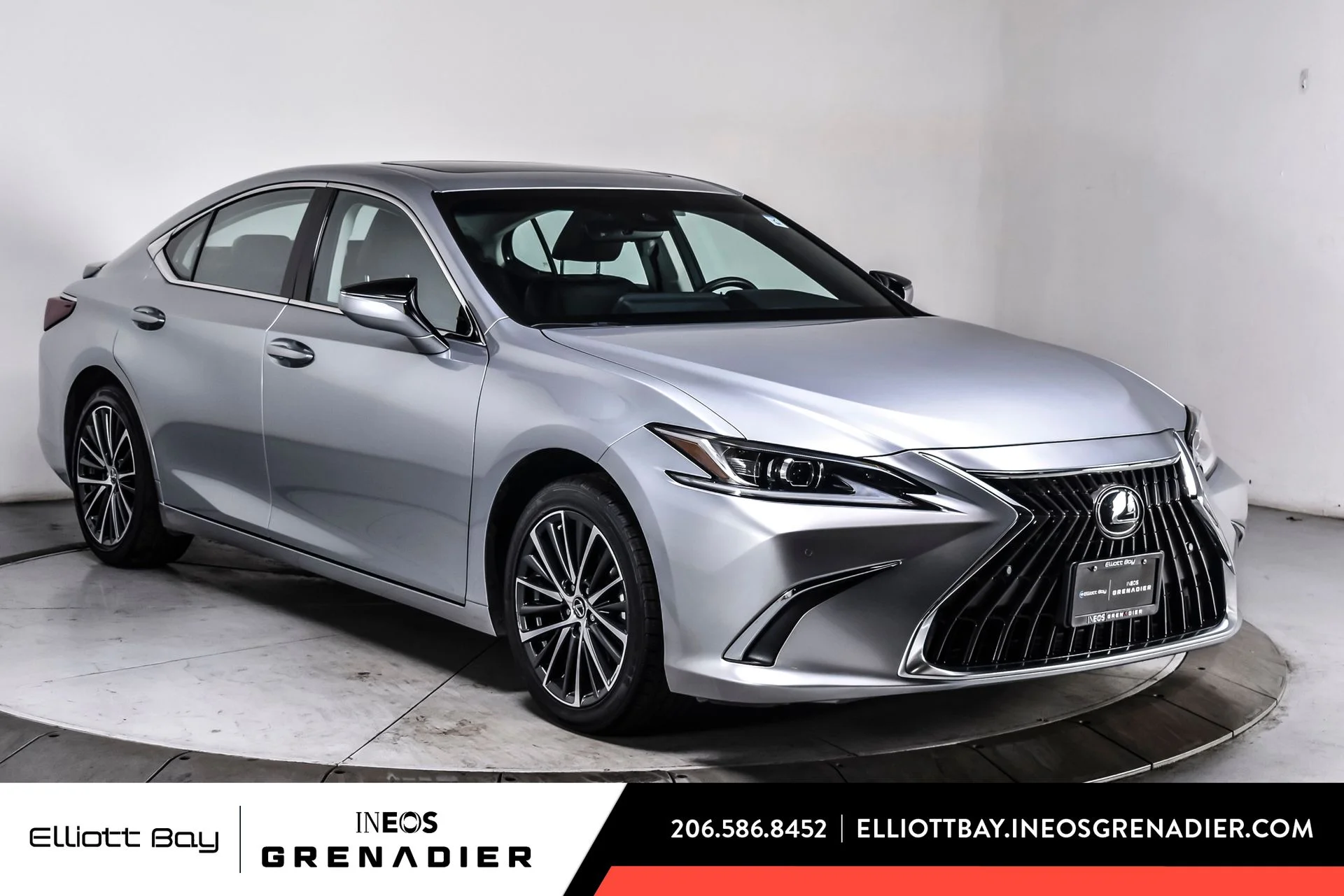 2025 Lexus ES