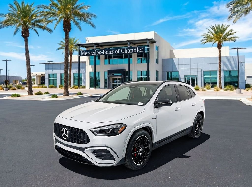 New 2026 MANUFAKTUR Alpine Gray Mercedes-Benz GLA 35 AMG® image 1