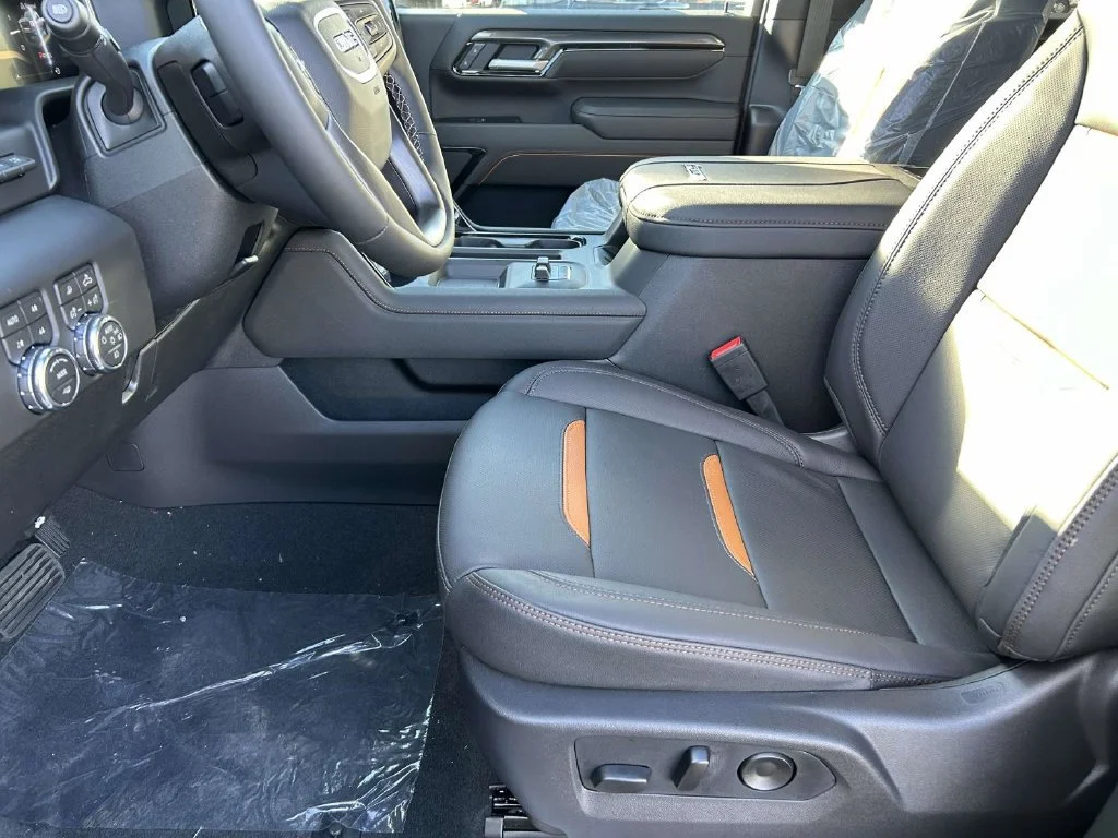 New 2026 Onyx Black GMC AT4 image 16