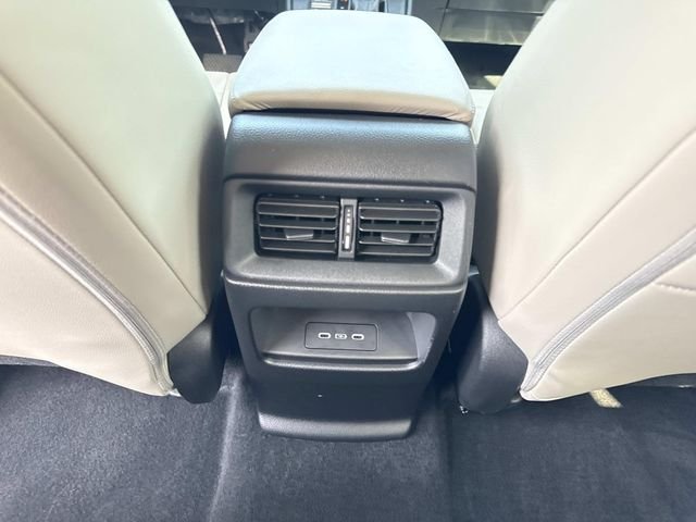 Used 2024 White Honda EX-L image 15