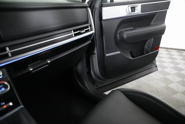 2026 Hyundai Santa Fe Limited - Photo 16