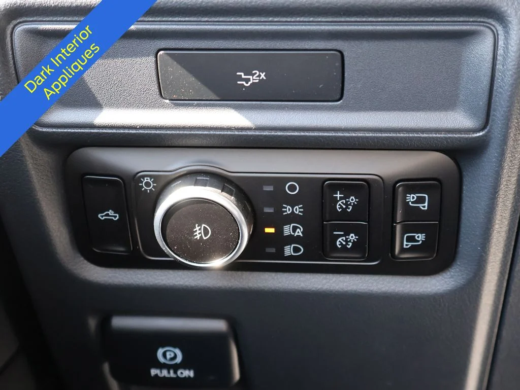 New 2026 Oxford White Ford XLT image 31