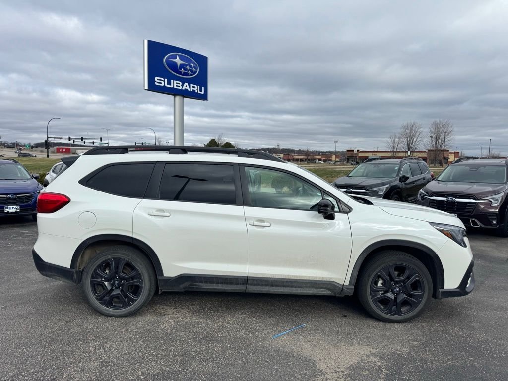 Used 2023 Subaru Ascent Onyx Edition Limited with VIN 4S4WMAKD8P3440587 for sale in Rochester, Minnesota