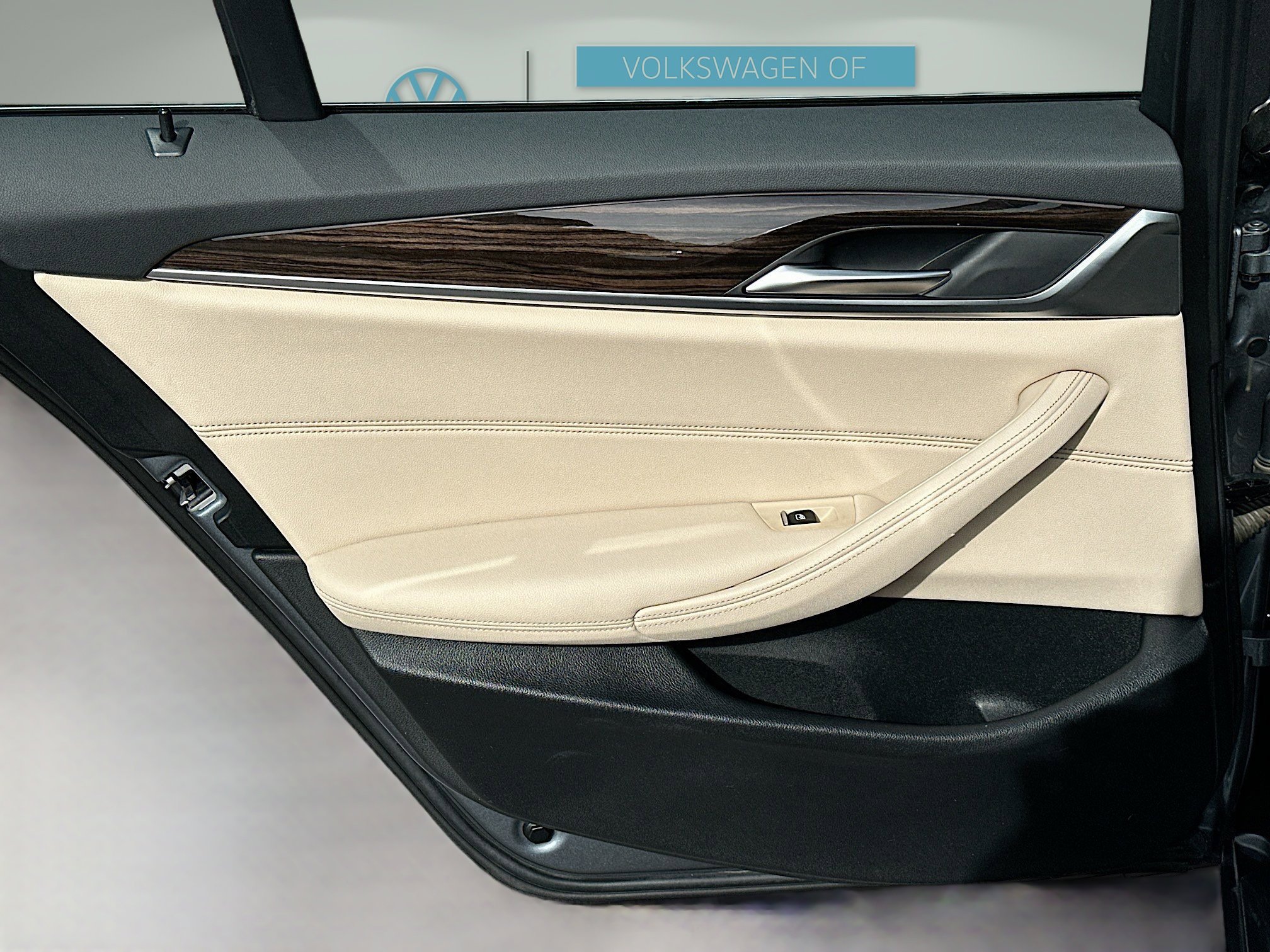 2022 BMW 5 Series 540i - Photo 28