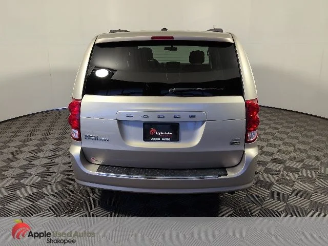 Used 2016 Beige Dodge SXT image 6