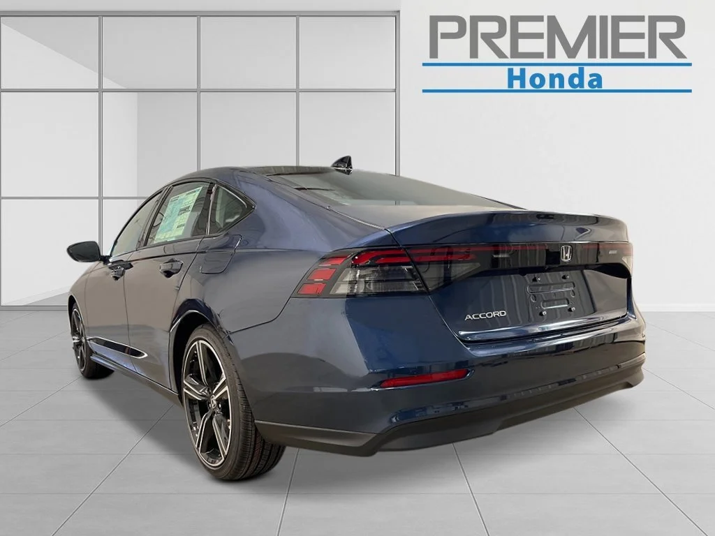 New 2026 Blue Honda SE image 3