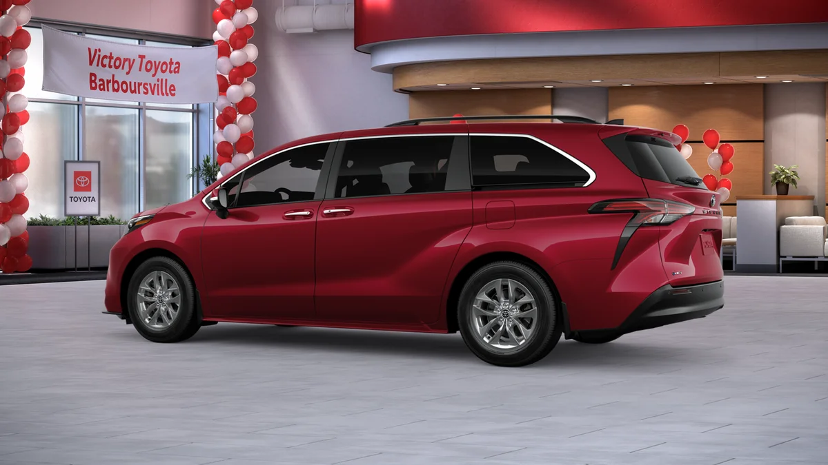 New 2026 Ruby Flare Pearl Toyota XLE image 25