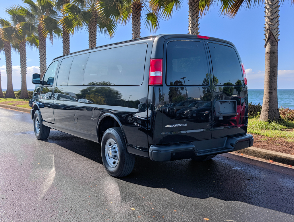 Used 2025 Black Chevrolet LS image 7