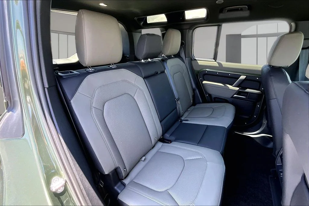 New 2026 Green Land Rover S image 10