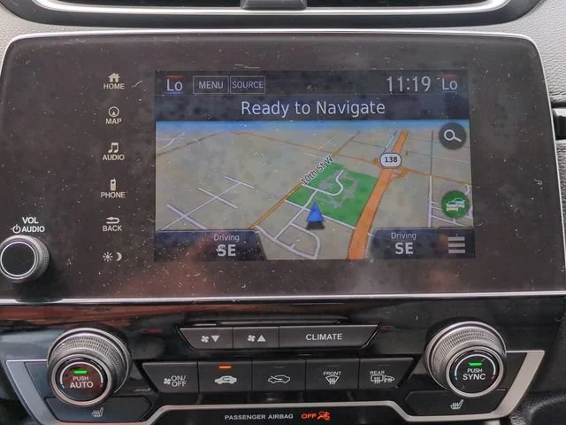 Used 2018 Silver Honda Touring image 17