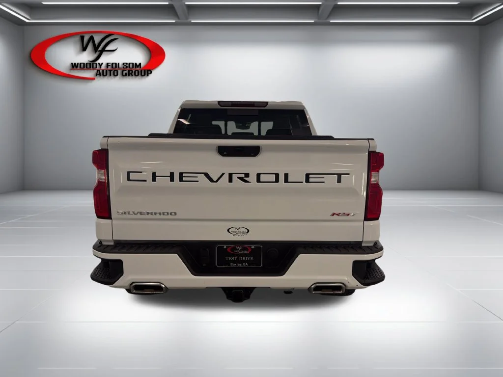 Used 2020 White Chevrolet RST image 6
