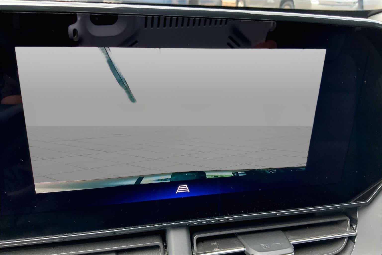 Used 2025 Mosaic Black Metallic Chevrolet LT image 27