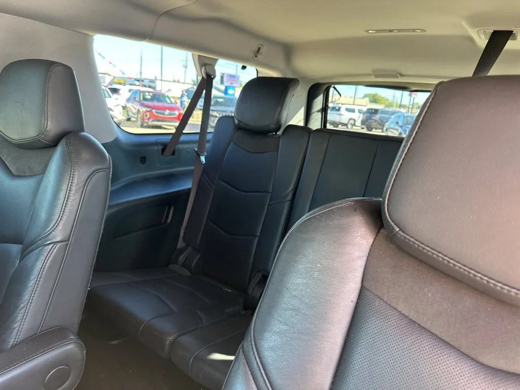 Used 2018 BLACK RAVEN Cadillac Luxury image 25
