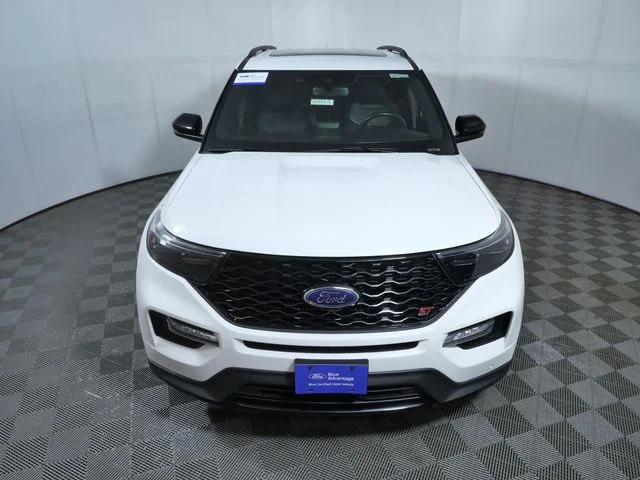 Used 2023 White Ford ST image 3